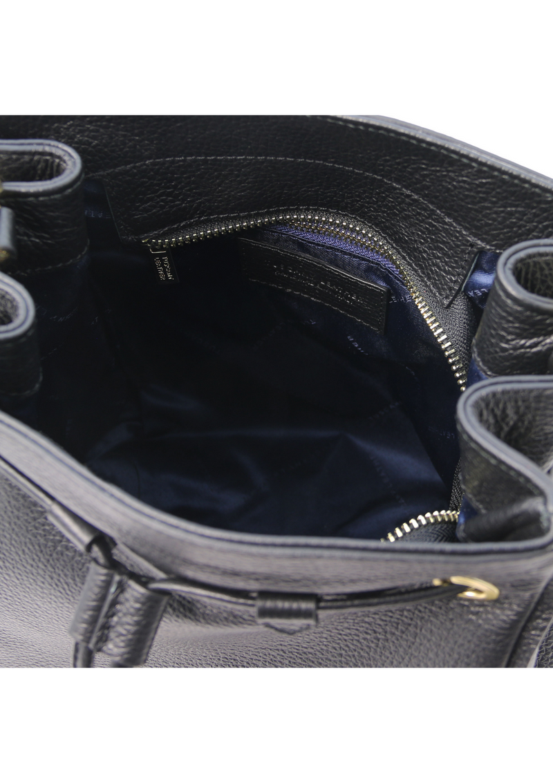 TL Bucket Leather bag